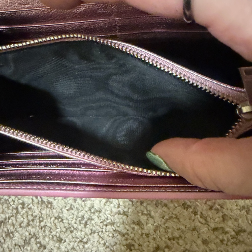 YSL METALLIC PINK WALLET/CLUTCH - Picture 13 of 13
